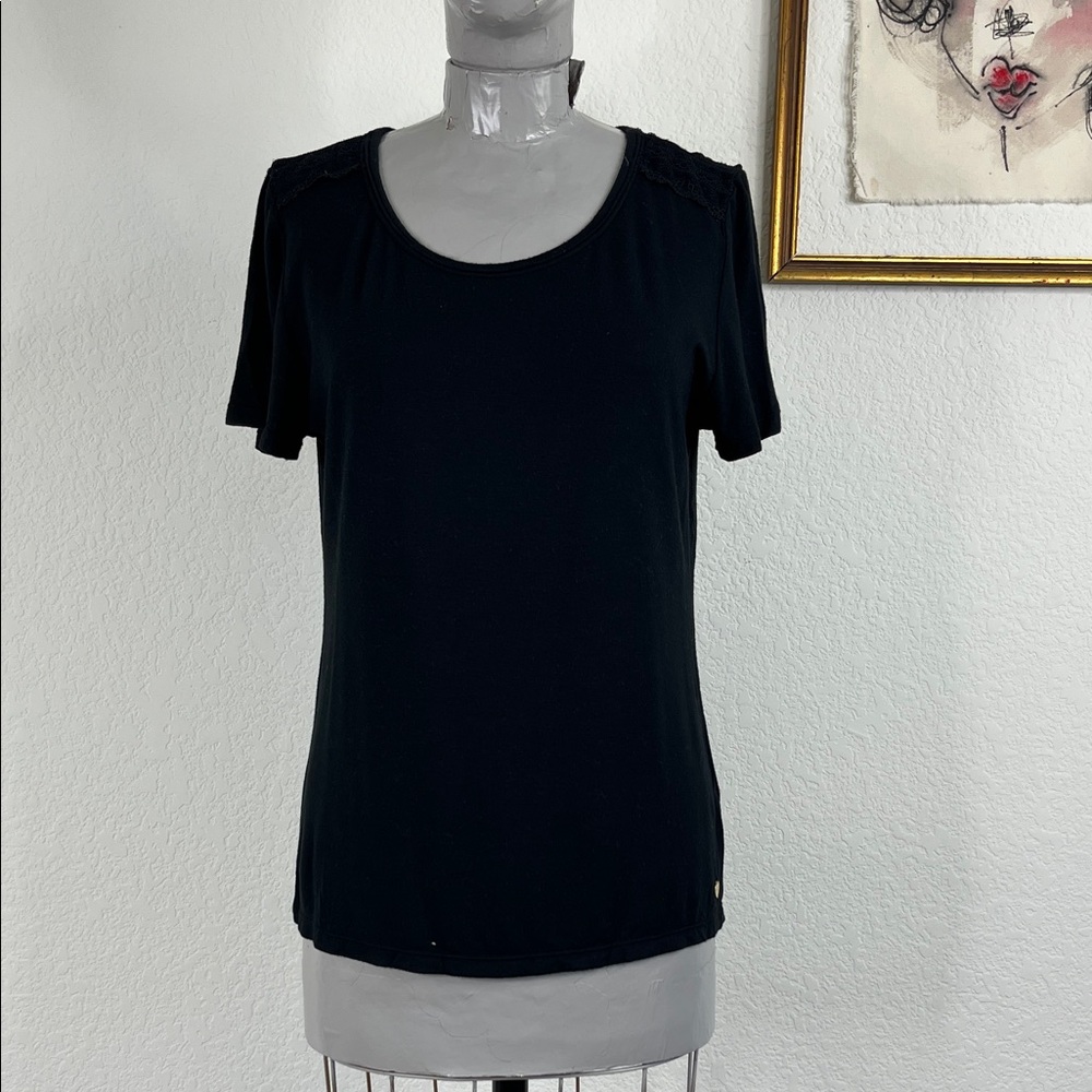Juicy Couture Lace Short Sleeve T Shirt Metal Gold Heart Logo